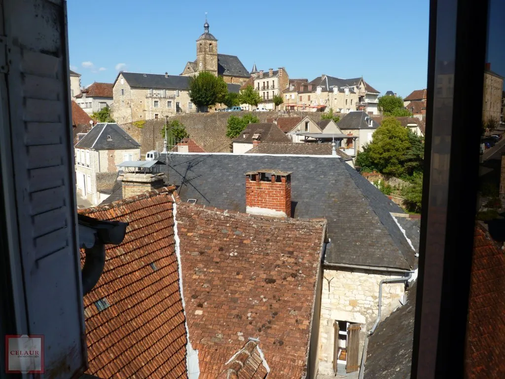 IMMEUBLE DE RAPPORT DE 9 LOGEMENTS