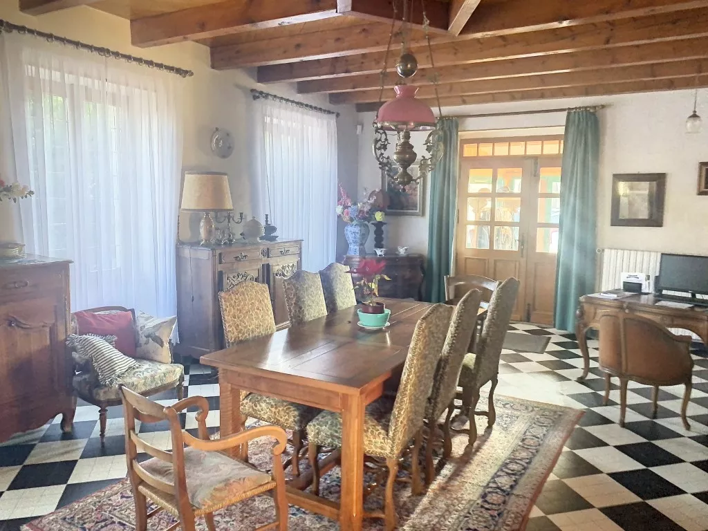 Maison en pierre, vente en viager occupé