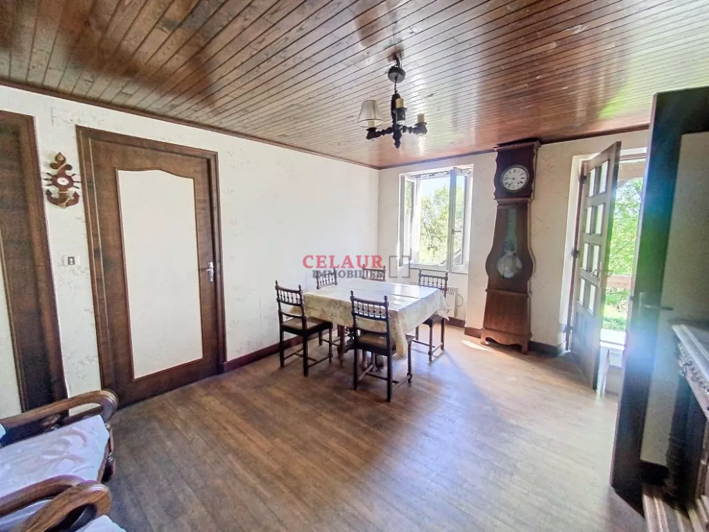 FARMHOUSE ON 2.5 HA - DORDOGNE VALLEY HEIGHTS