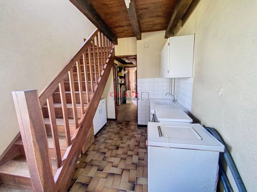 FARMHOUSE ON 2.5 HA - DORDOGNE VALLEY HEIGHTS