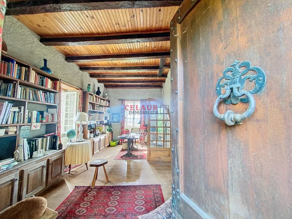 MAISON ET GITE SUR 5783 M²