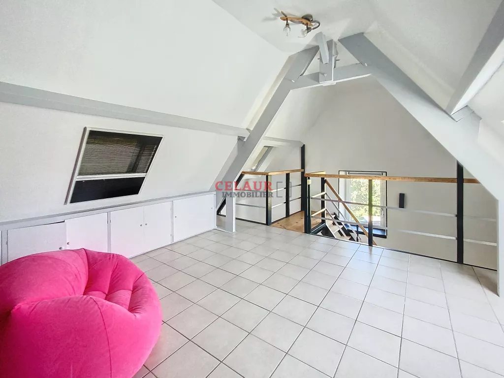 Corps de ferme en pierre