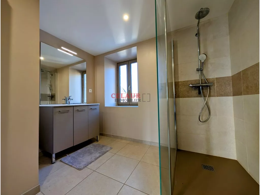 RENOVATED STONE HOUSE - Dupli