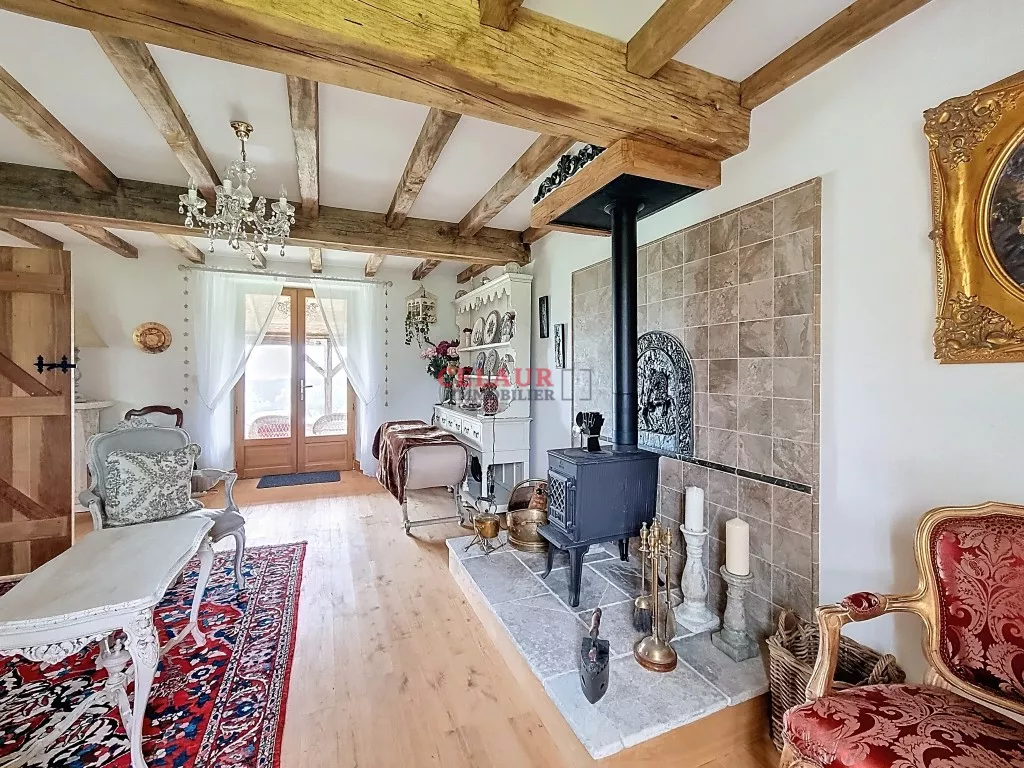 maison de caractère avec vue imprenable sur la vallée de la Dordogne
