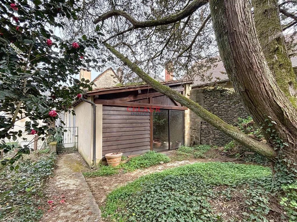 MAISON AVEC JARDIN VUE DORDOGNE
