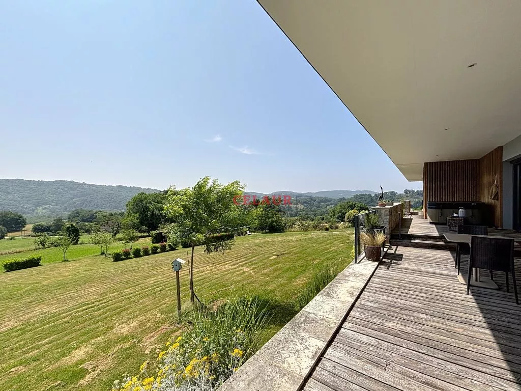MAISON D'ARCHITECTE SUR 7000 M&sup2; VUE PANORAMIQUE