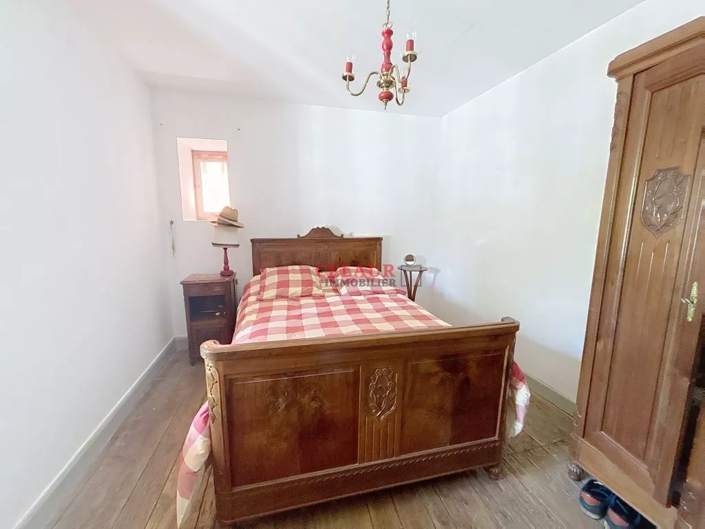 MAISON TYPIQUE BEAULIEU-SUR-DORDOGNE