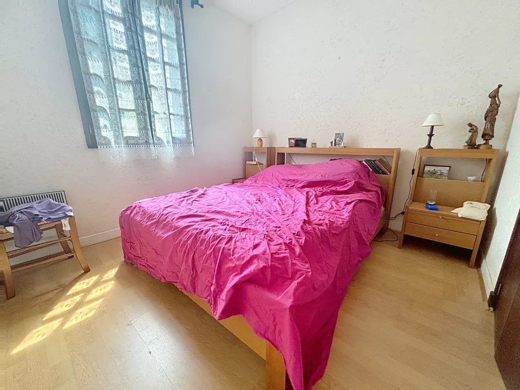 Grande maison avec terrain de 2ha