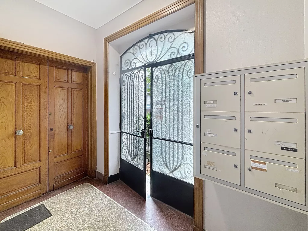 Appartement F2 idéalement situé