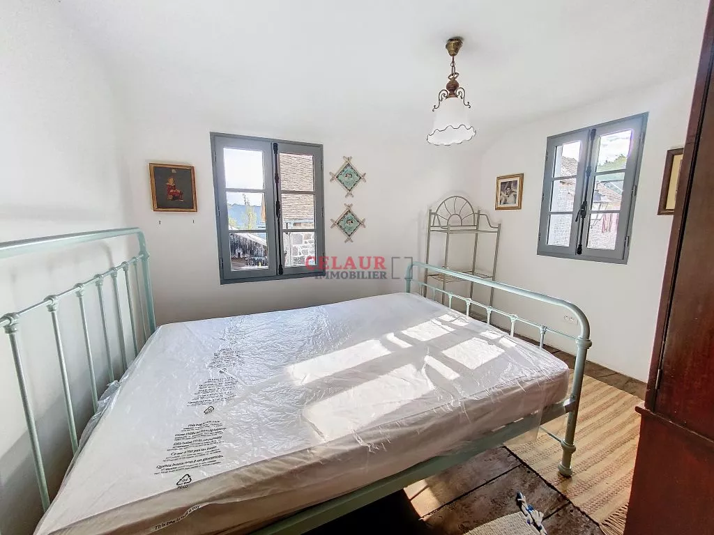PRETTY VILLAGE HOUSE 10 MINUTES FROM SHOPS - Dupli