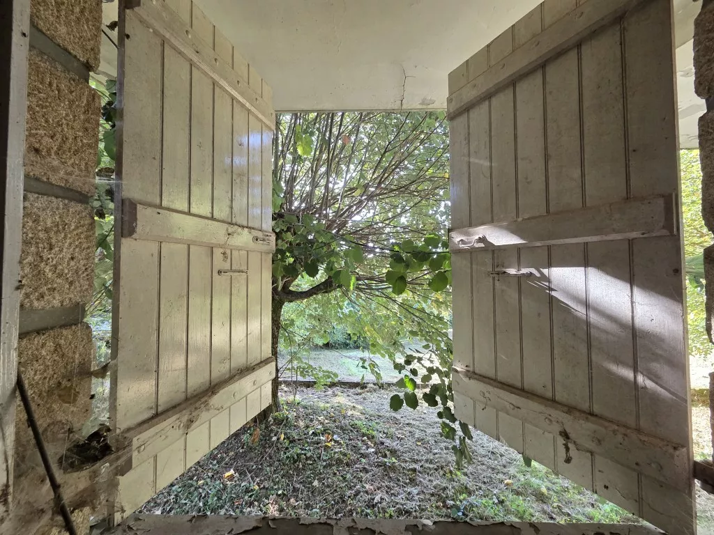 MAISON &Agrave; R&Eacute;NOVER  AVEC VUE SUR LA VALL&Eacute;E