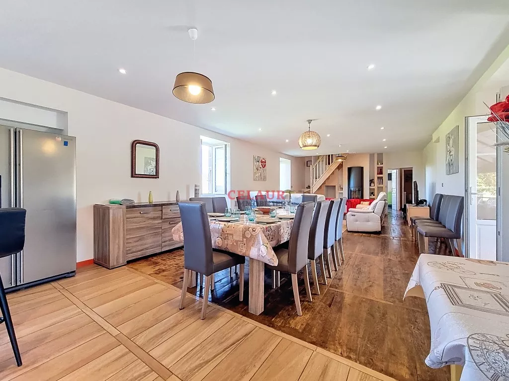 FARMHOUSE SOUTH CORREZE