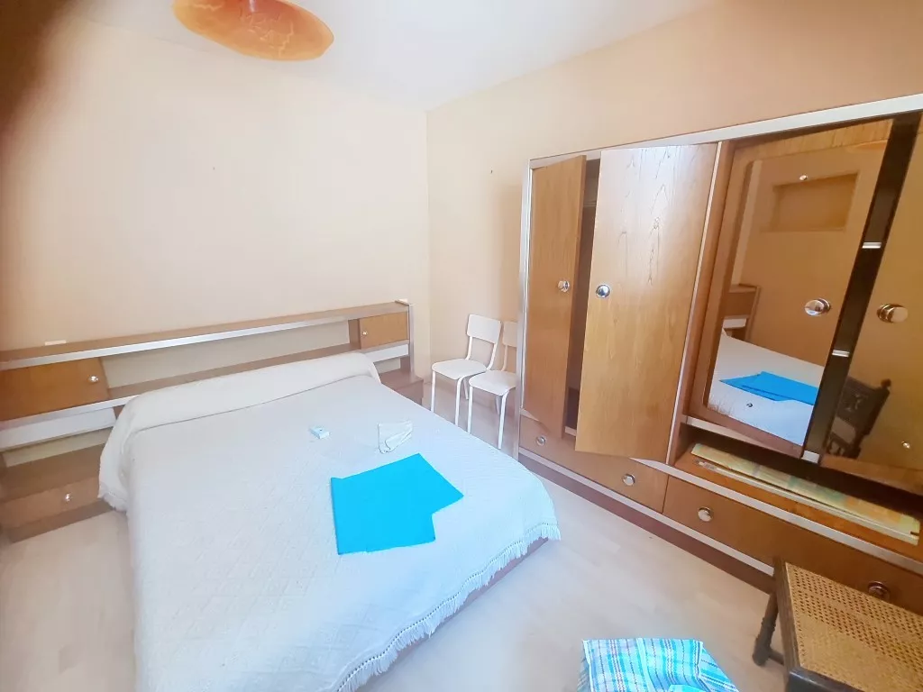 Maison de caractère  en pierre à rénover