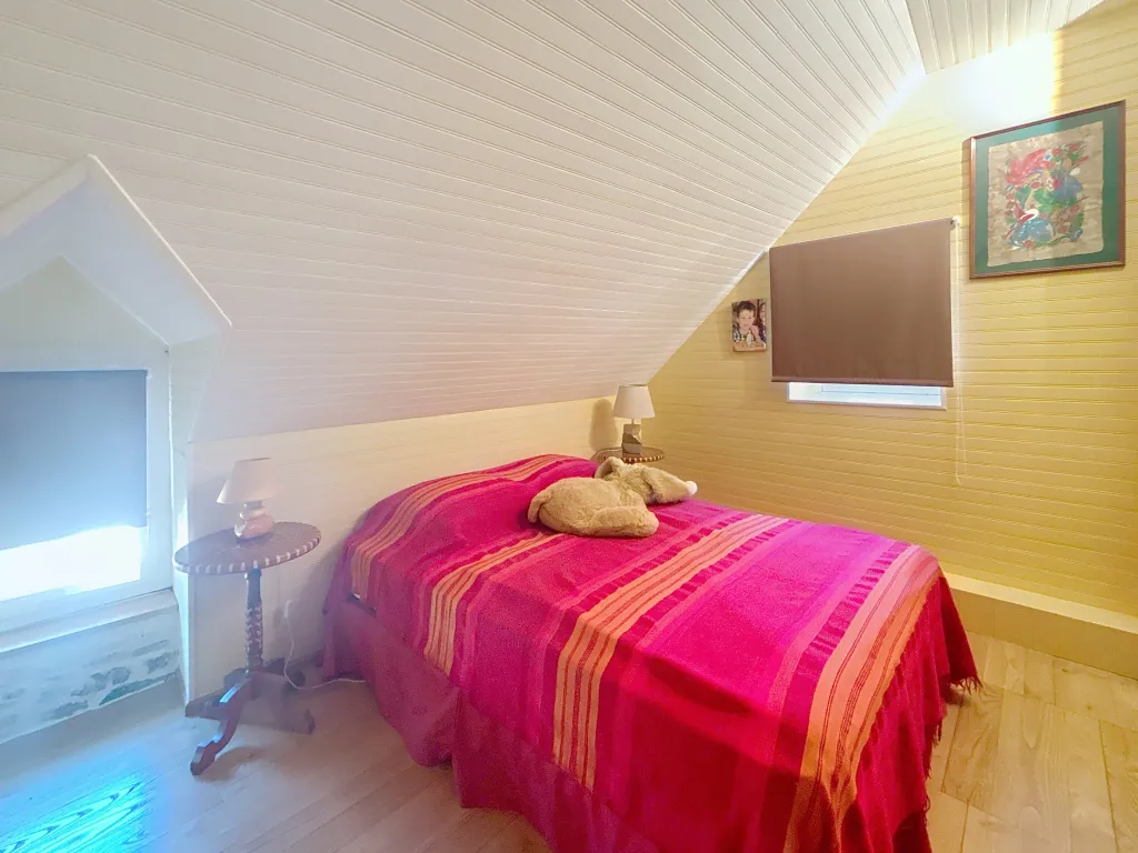 Tr&egrave;s belle long&egrave;re