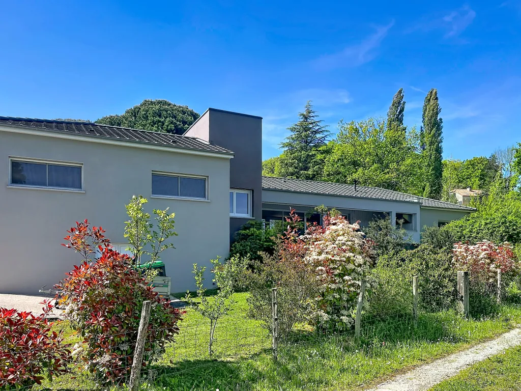 VILLA PLAIN PIED VUE PANORAMIQUE VAYRAC