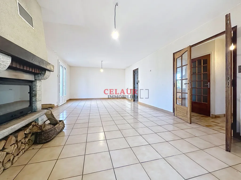 LARGE SINGLE-STOREY HOUSE - Dupli - Dupli