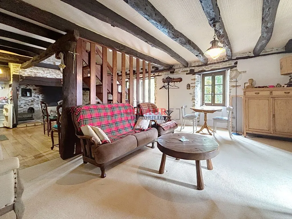 CHARMING STONE COTTAGE WITH OUTBUILDING ON 8419 M&sup2;